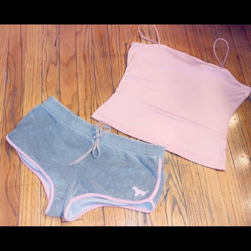 pink shorts/shirt